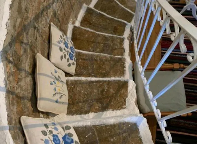 The Windmill سيمي